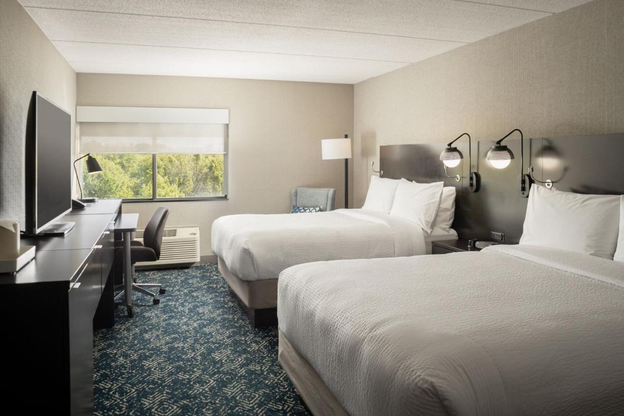 Four Points By Sheraton Milwaukee North Shore Brown Deer Exterior foto